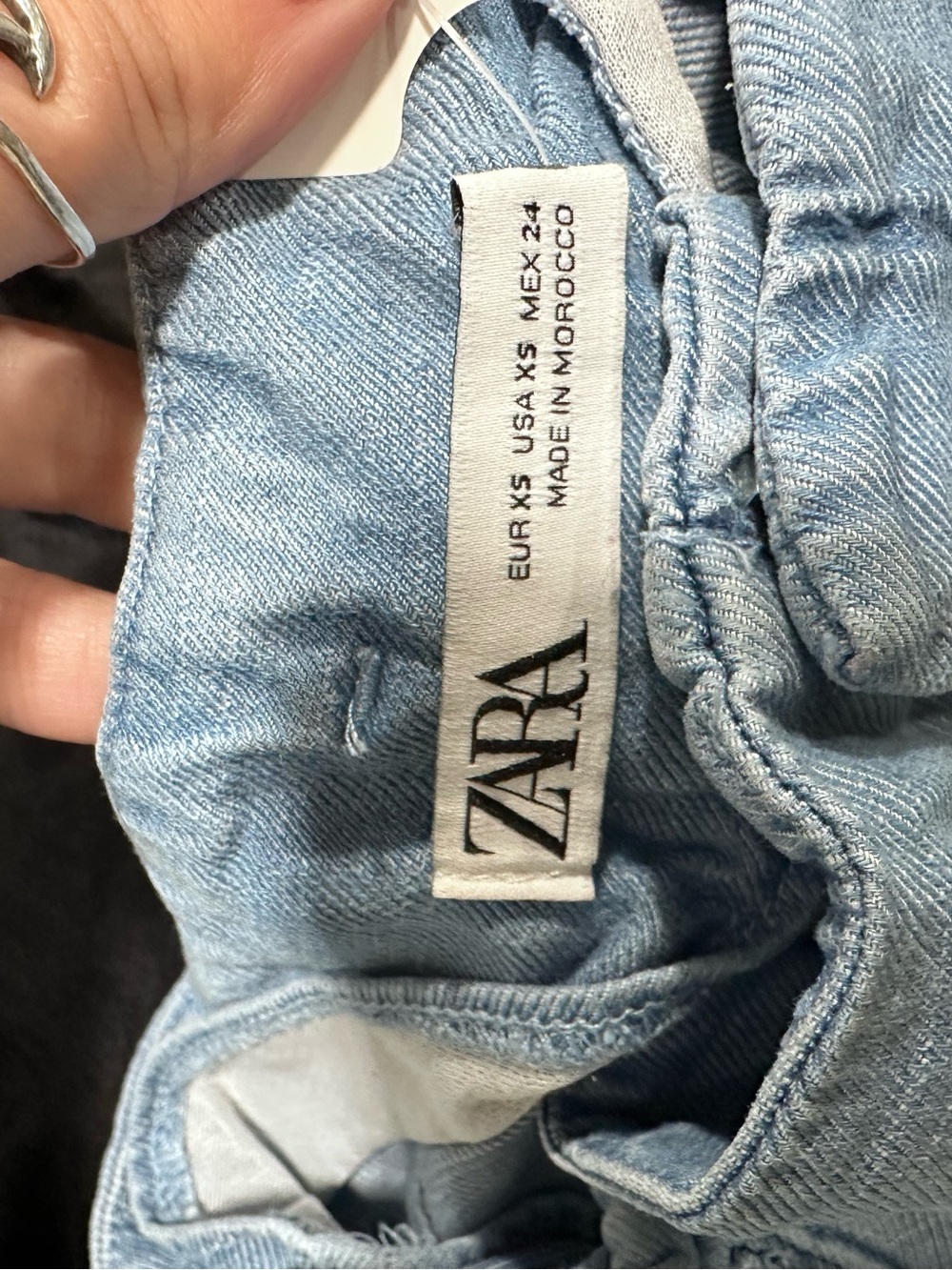 ZARA Light Blue Women’s Jeans - Classic Denim